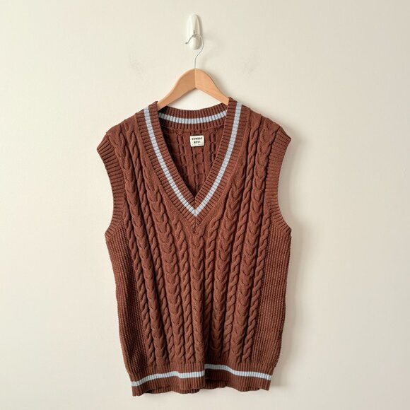 Aritzia Sunday Best Winston Knit Sweater Vest V Neck Brown Size Small - Picture 2 of 6